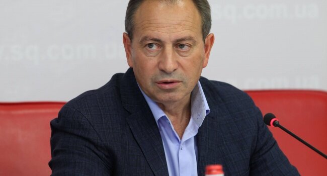 Предоставление томоса про автокефалию – это не только страх для Москвы потерять свое влияние на Украину через Московский патриархат. Автокефалия УПЦ автоматически обнулит значимость РПЦ в мировом православии. Московский патриархат перестанет быть самым влиятельным и многочисленным в православном мире. Как передает replyua.net, такое мнение в эфире одного из телеканалов высказал политик, лидер движения «Рідна країна» Николай Томенко. 
По его словам, еще до инициативы Вселенского Патриарха Москва имела конфликт с Константинополем, потому что постоянно пыталась доказать свою главенственность и влиять на принятие тех или иных решений. Москва апеллировала к Константинополю тем, что у них больше всего прихожан. И так, действительно, было. После предоставления томоса УПЦ, Россия потеряет было влияние, потому что Украинская православная церковь будет превосходить ее по количеству приходов и верующих.

Томенко отметил, что сегодня Москва требует от Варфоломея согласовать с ней решение о предоставлении томоса УПЦ. Ранее Вселенский Патриарх Варфоломей действительно согласовывал с Патриархом Кириллом вселенские соборы, вплоть до дат и времени проведения. Теперь же все это может оказаться в прошлом. 