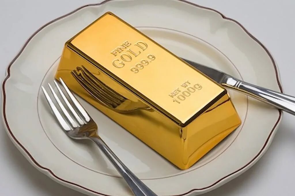 Expensive soft. Gold food. Gold food Plate Cover.