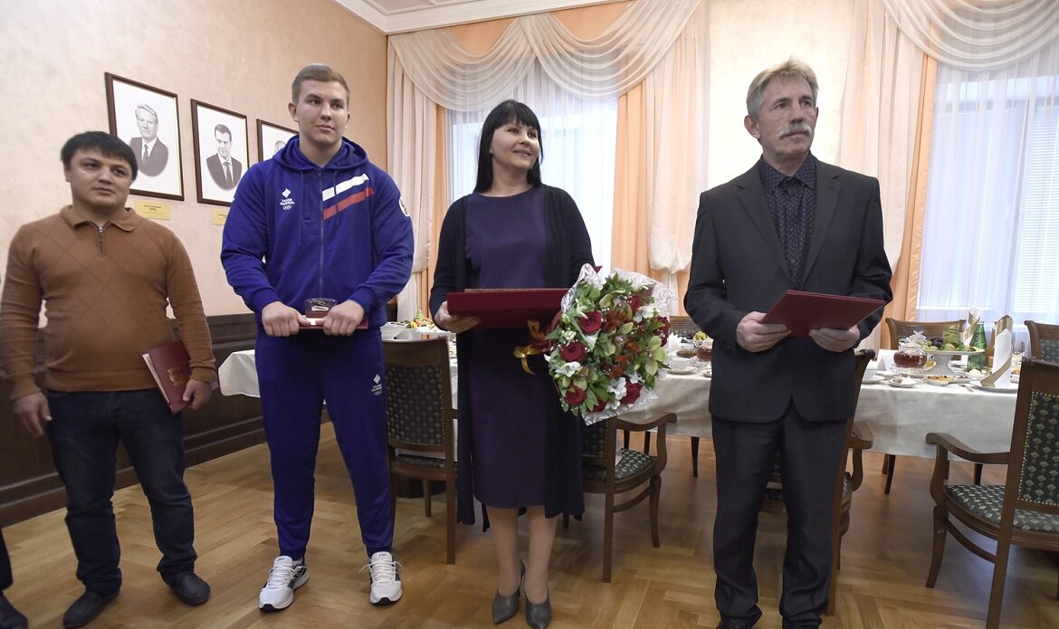 Алексей Дронов и семья 