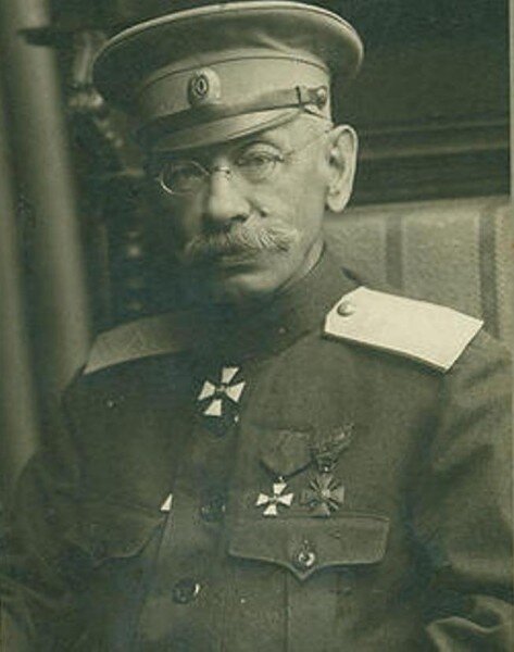                                                         Рузский Н.В.