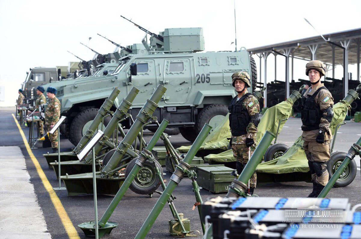Dxx chegara. Oshkosh бронеавтомобиль. вооруженные силы узбекистана 2020. военные оружия узбекистана. узбекистан armiyasi.