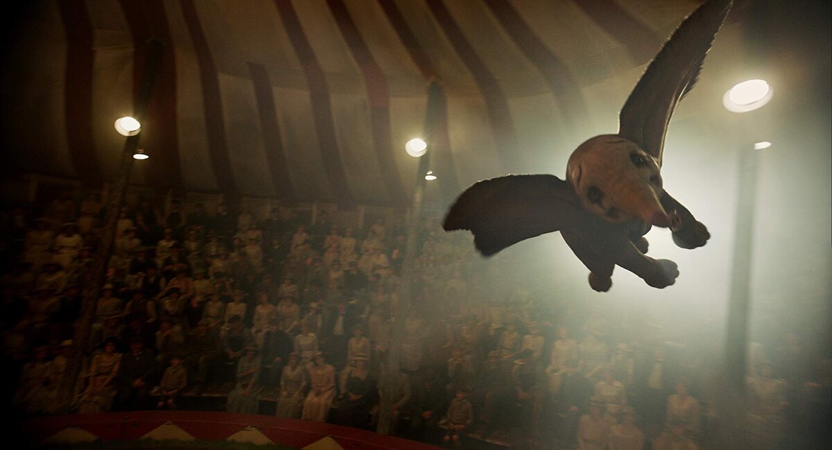 Автор: Walt Disney Pictures, Tim Burton Productions. Источник: https://www.imdb.com/title/tt3861390/mediaviewer/rm3730009600