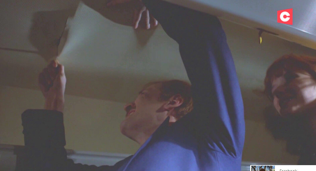 Кадр из фильма "Экипаж"                                                       