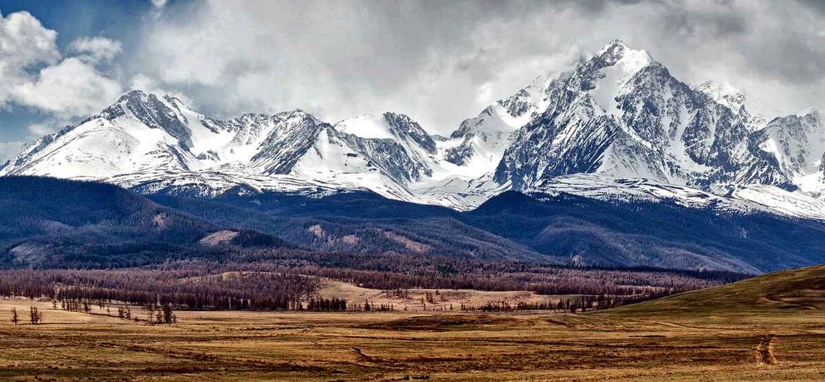 Гора актру алтай