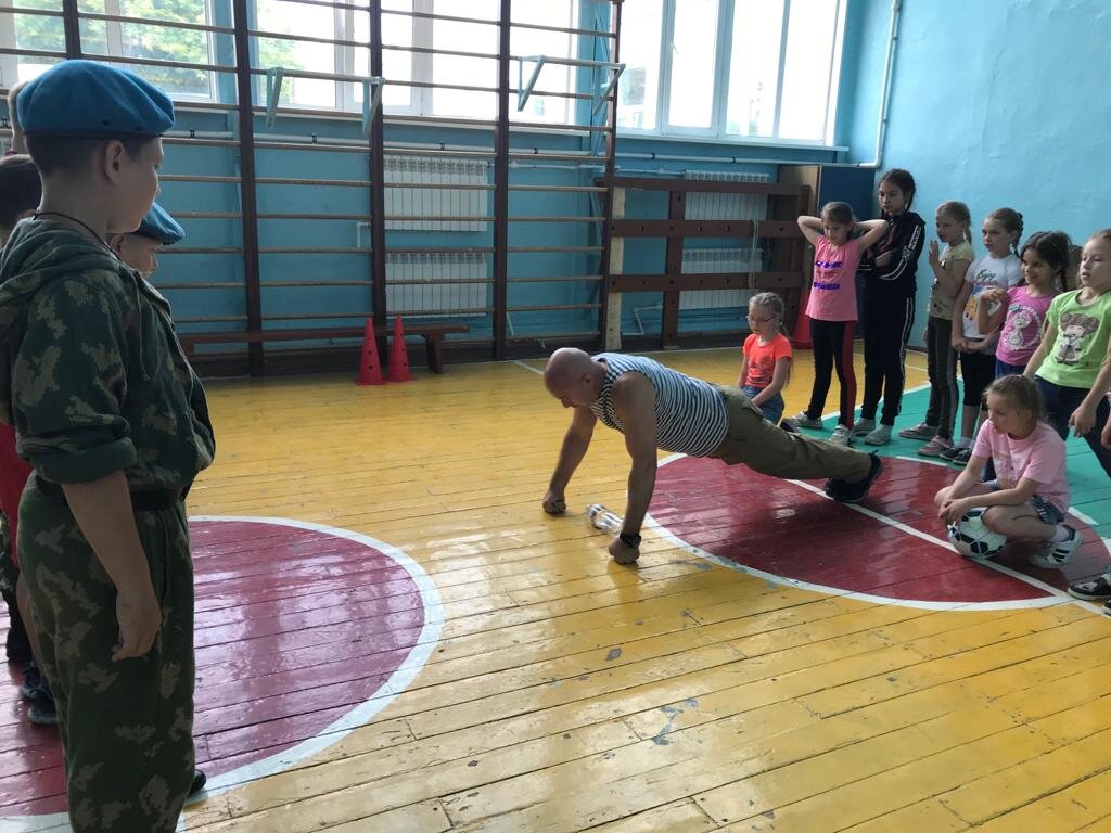 Во время летнего пришкольного лагеря в городе Уссурийск был проведен Военно  –спортивный праздник « Служить России» | «Боевое Братство» - Приморье | Дзен