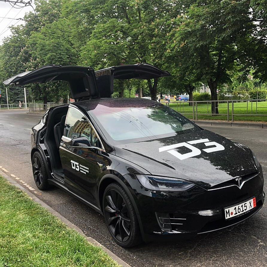 Tesla Model X в Краснодаре