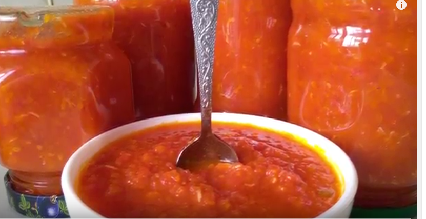 Вкусная,остренькая, домашняя аджика идеально дополнит любое мясное блюдо! 