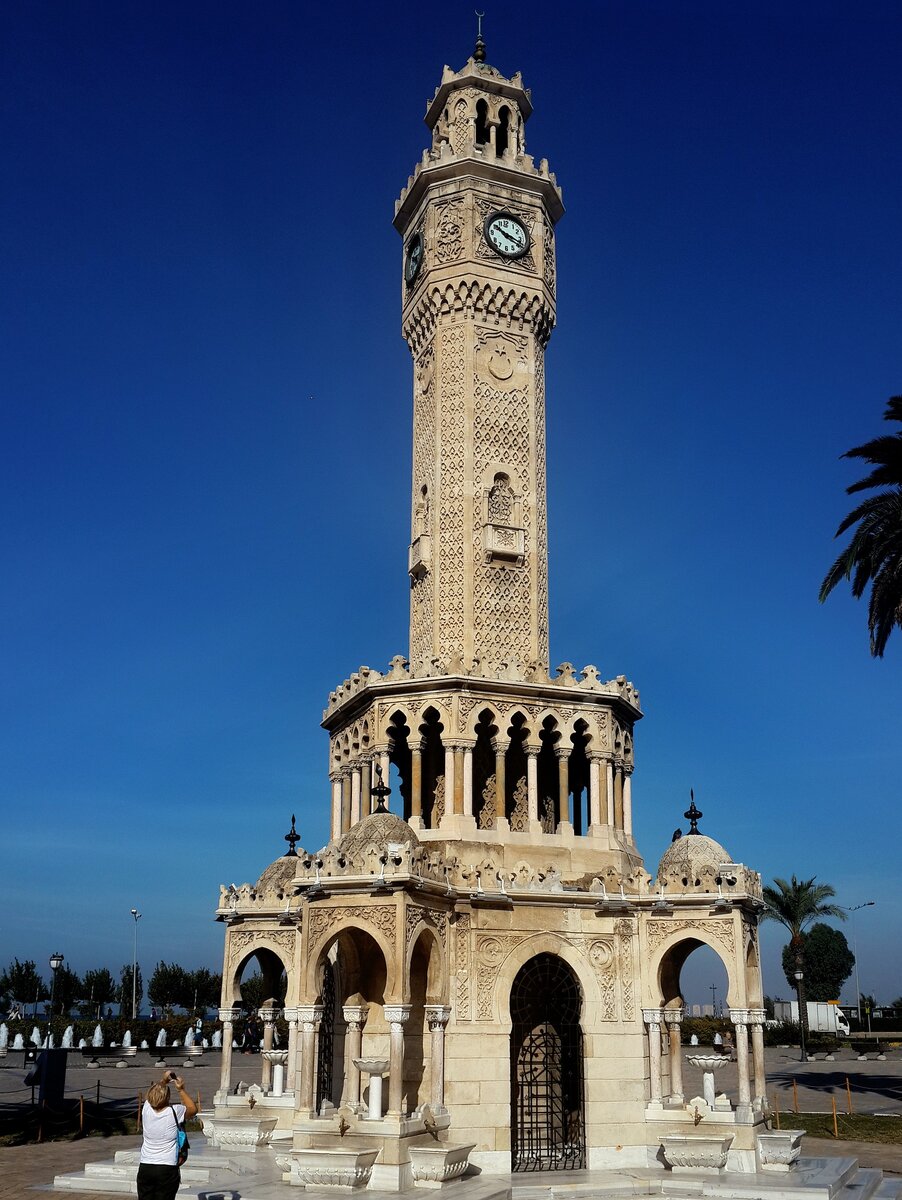 https://pixabay.com/images/id-990733/