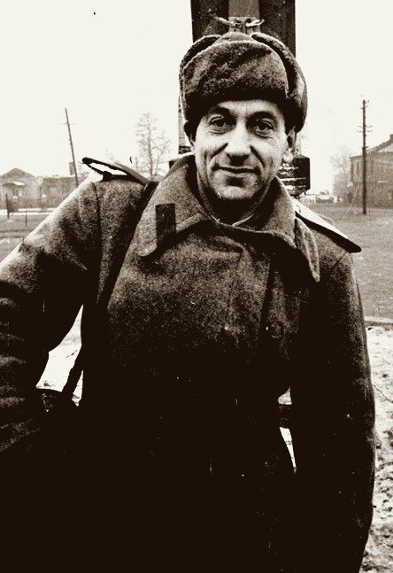 Виктор Темин, фоторепортер СССР, автор фото знамя Победы над Рейхстагом