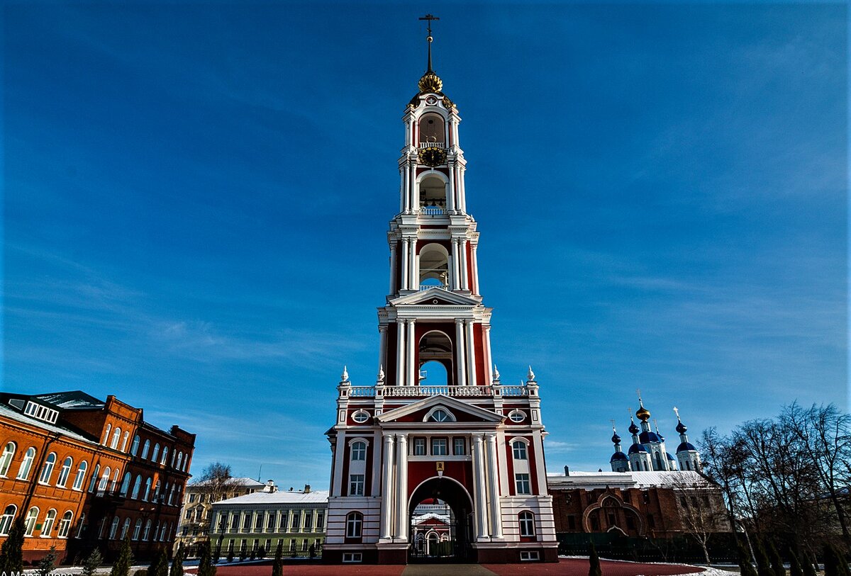 колокольни в москве