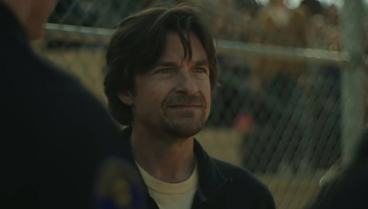 Кадр из сериала "Чужак"