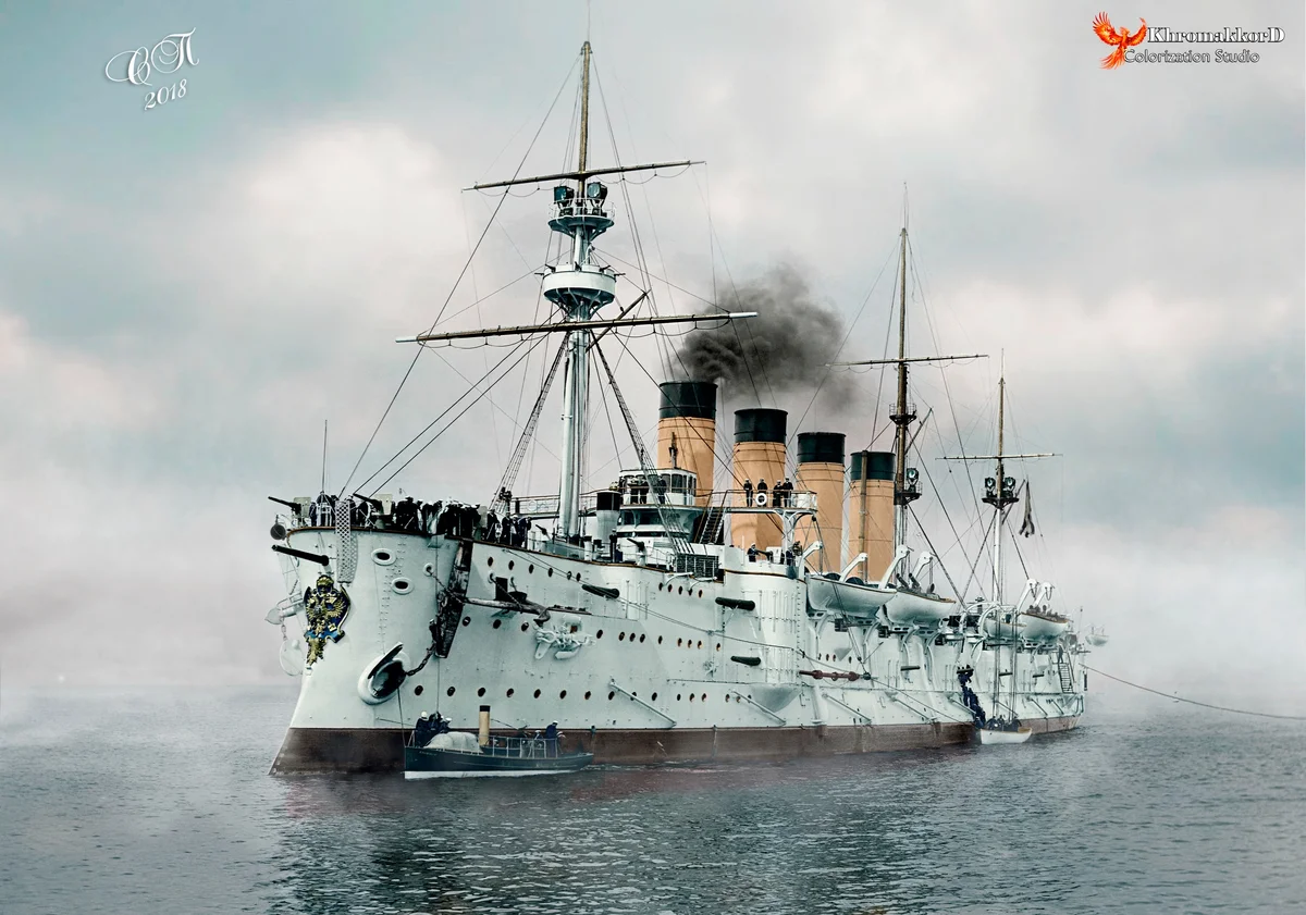 Развитие линии океанский броненосных крейсеров-рейдеров отечественной концепции-типа "Рюрик" завершилось созданием самого совершенного из трех кораблей-броненосного крейсера "Громобой".
