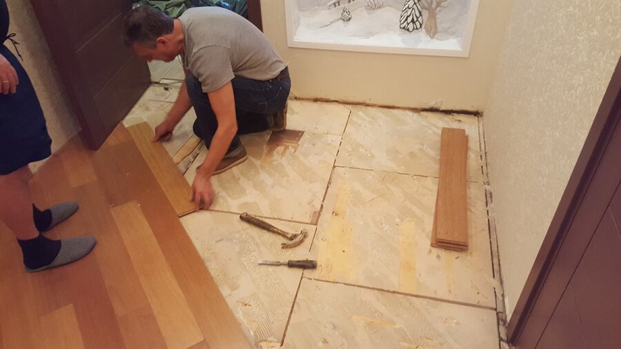 Частный мастер для мелких и ответственных работ с паркетом