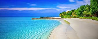 Райский пляж. За 70 тысяч можно здесь побывать.