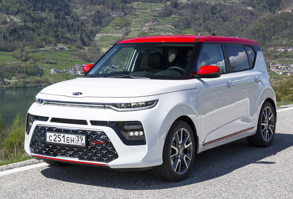 Экстерьер KIA Soul GT Line 2020 года.