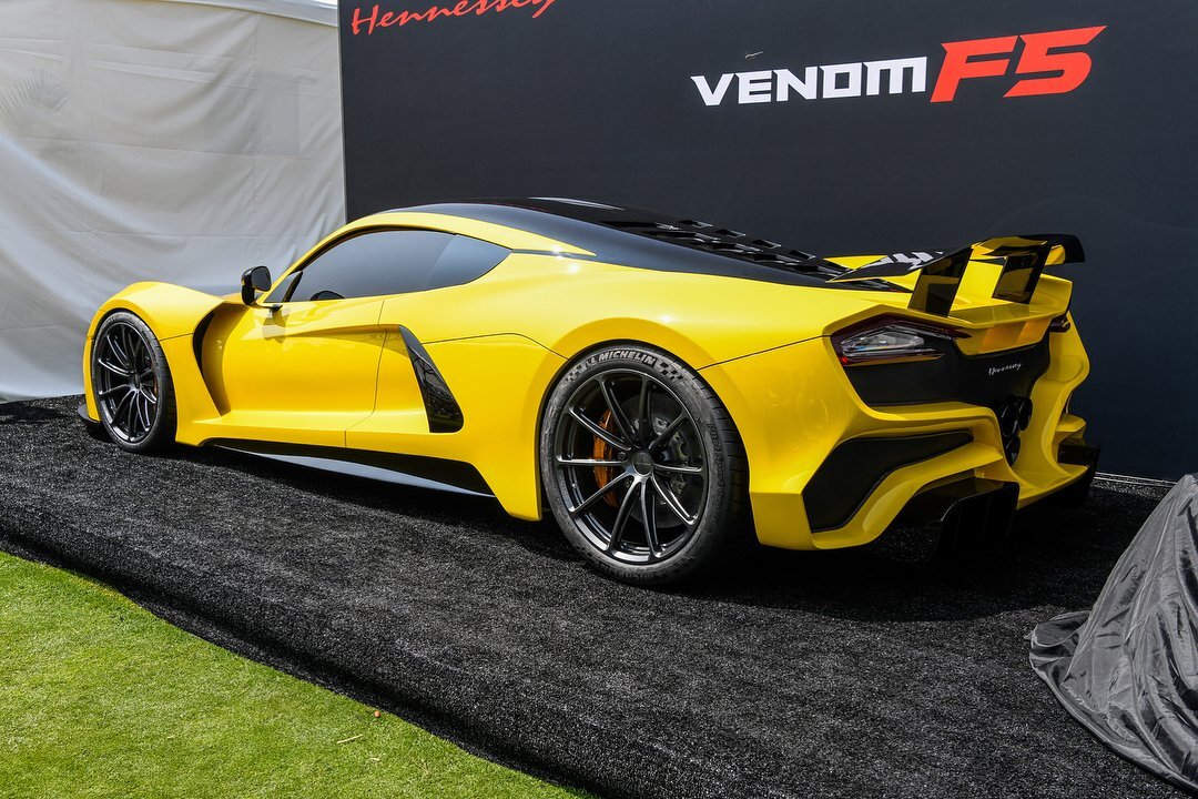 Hennessey Venom f5 2018 вид сзади.