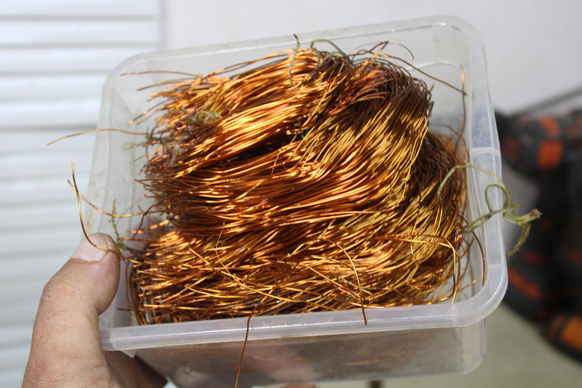 Что внутри компрессора от холодильника и сколько там меди (драгоценного ...