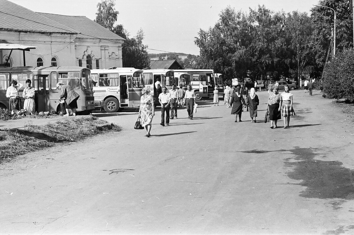 Дивеево. Чудо современного мира. Люди едут сюда со всей страны, а нам 20 км  лень | Атомное Солнце | Дзен