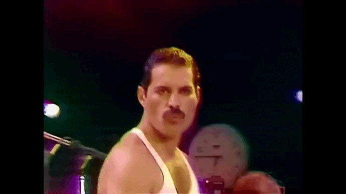 Мой гиф с видео выступления Queen на Live Aid