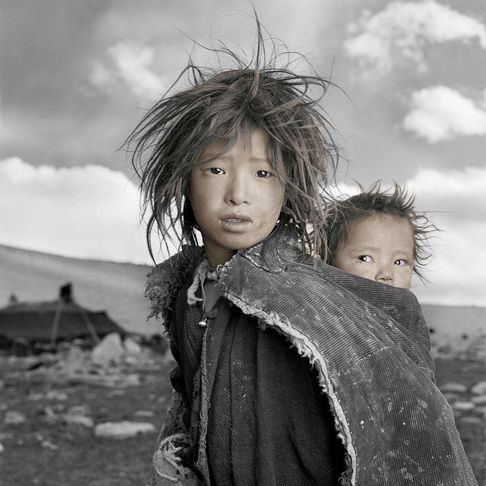 Джигме, 8 лет, и Сонам, 18 месяцев. Ладак, Тибет.