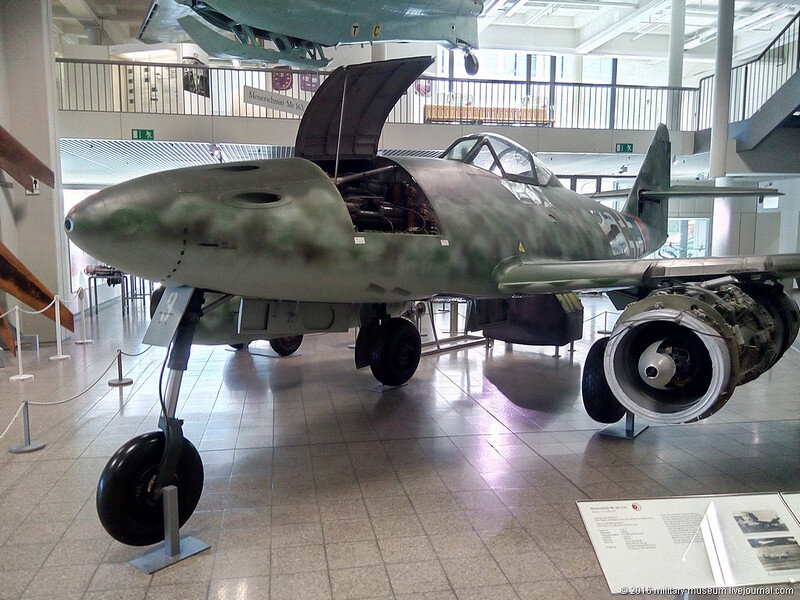 2. Messerschmitt Me 262 A–1, оригинал, изготовлен зимой 1944/45 г.