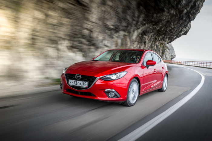 
Наиболее экономичная скорость – около 90 км/ч. | Фото: mazdaclub.cc.
