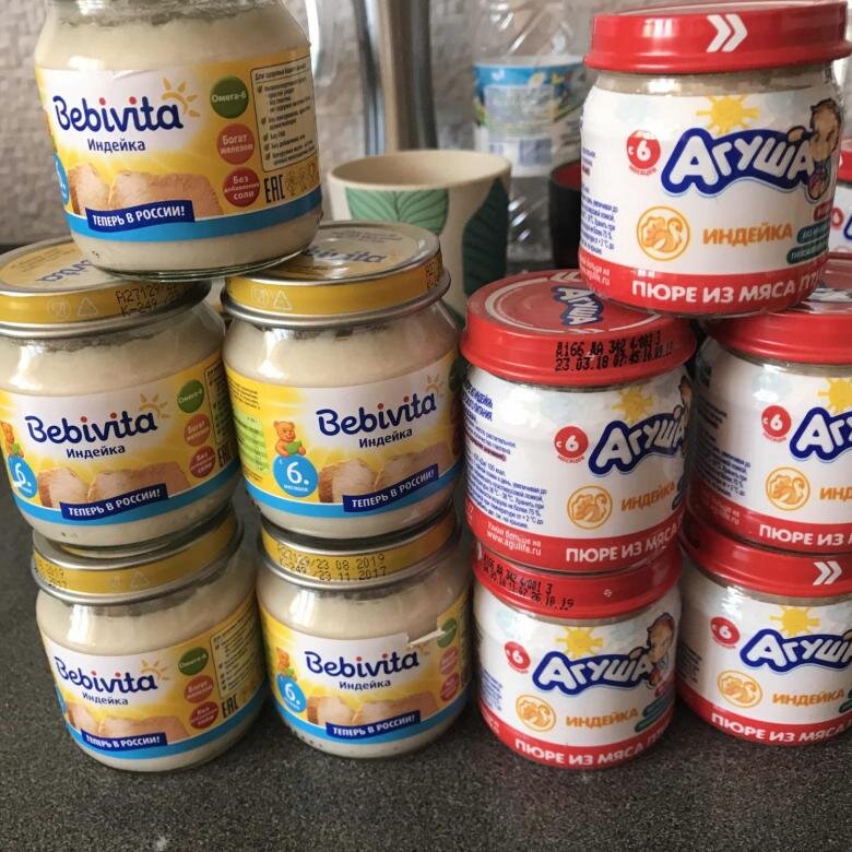 Пюре из мяса. Мясное пюре в тарелочке. Мясные пюре для грудничка. Детское мясное питание в баночках 2004 года. Мясные пюре для грудничка.