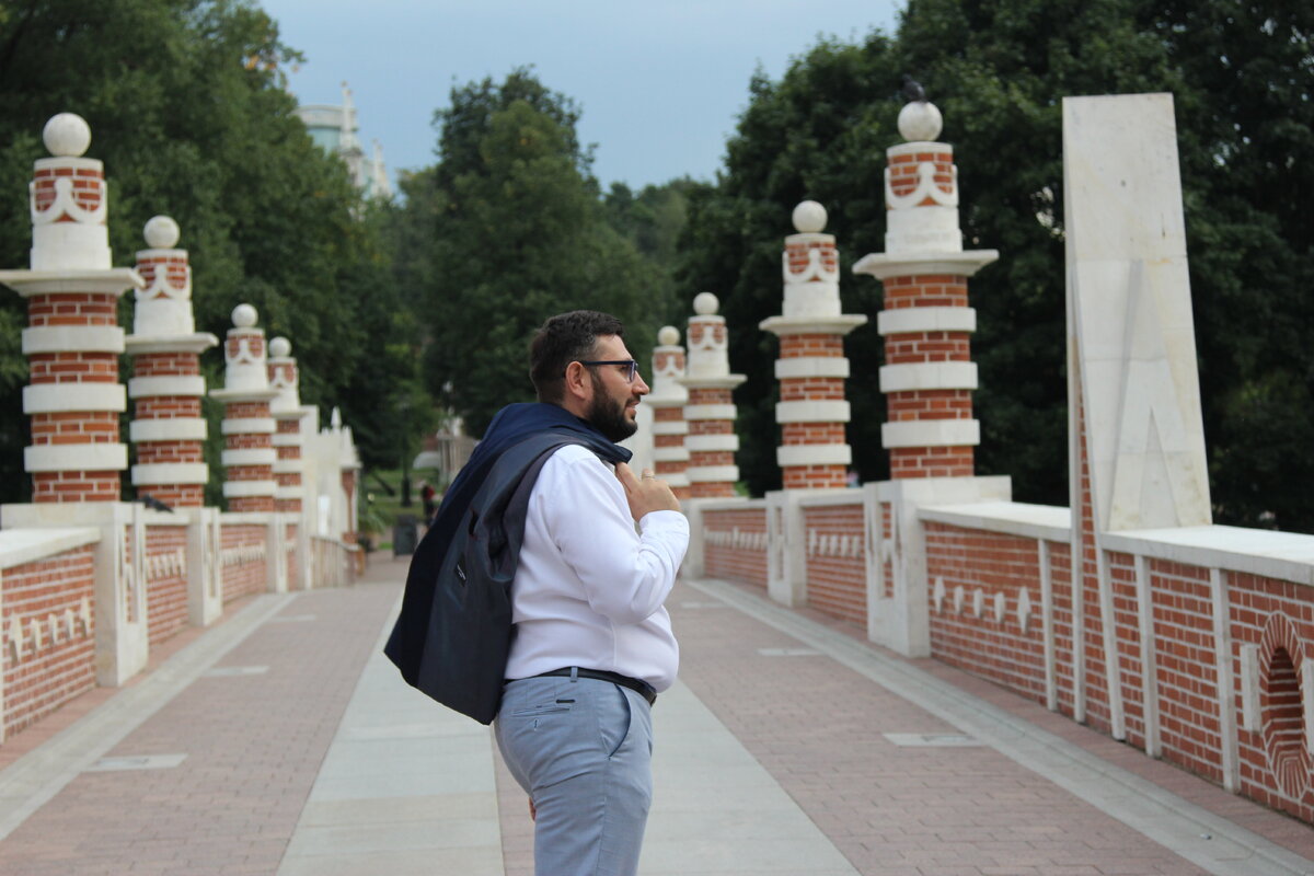 Готовлюсь к процессу по наследственному делу. Защищаю 🛡клиента.
С эпизодами вымороченного имущества, когда городская власть "отжимает" квартиру 🏠у граждан.

Честно скажу - меня очень задело поведение городской власти.
Забрать 🔨⛓квартиру у простых граждан.
Это неслыханно.
Когда подобное происходит в моей 🔯 душе бушует пожар эмоций.
Неслыханная наглость.

Коротко напишу позднее в своих публикациях, что случилось и почему город отбирает квартиру.