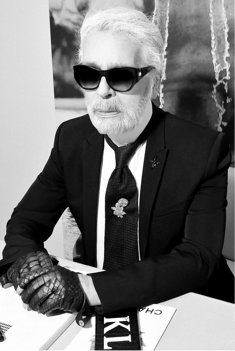 Karl lagerfeld usa. Карл Лагерфельд. Карл Отто Лагерфельд. Дизайнер Карл Лагерфельд. Карл Лагерфельд модельеры.
