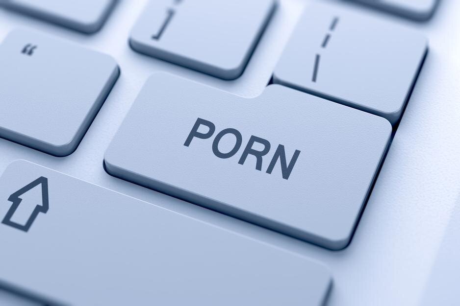 Дети ищут в интернете социальные сети и порно | Исследования | Новости | rebcentr-alyans.ru