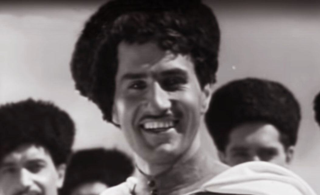 Свинарка и пастух (1941). Зельдин свинарка и пастух. Ладынина свинарка и пастух. Мусаиб гатуев. Зельдин свинарка и пастух.