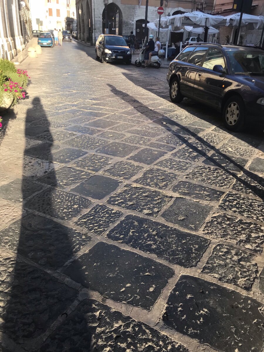 Город Барлетта.