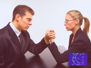 Карьера, Финансы, Всегда быть первым