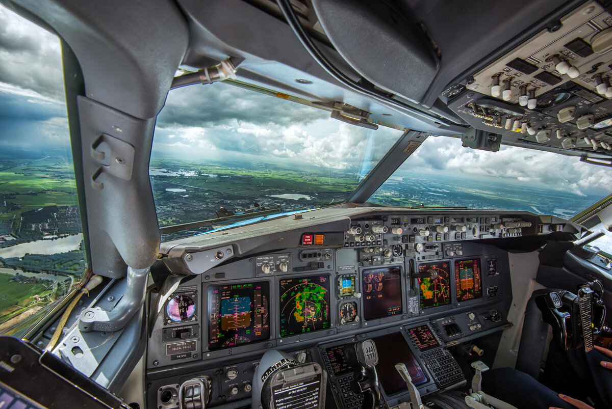 Посадка самолета из кабины пилота (76 фото) - фото - картинки и рисунки: скачать бесплатно