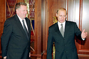 Президент России В. В. Путин и В. В. Жириновский. 29 апреля 2003 года