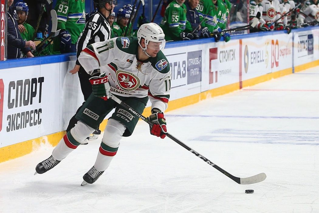 Член совета директоров КХЛ и председатель совета директоров «Авангарда»,Александр Крылов жестко раскритиковал сумму нового контракта нападающего «Ак Барса» Михаила Фисенко.