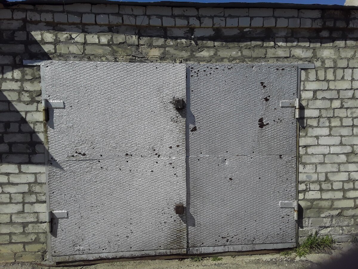 Тот самый гараж.