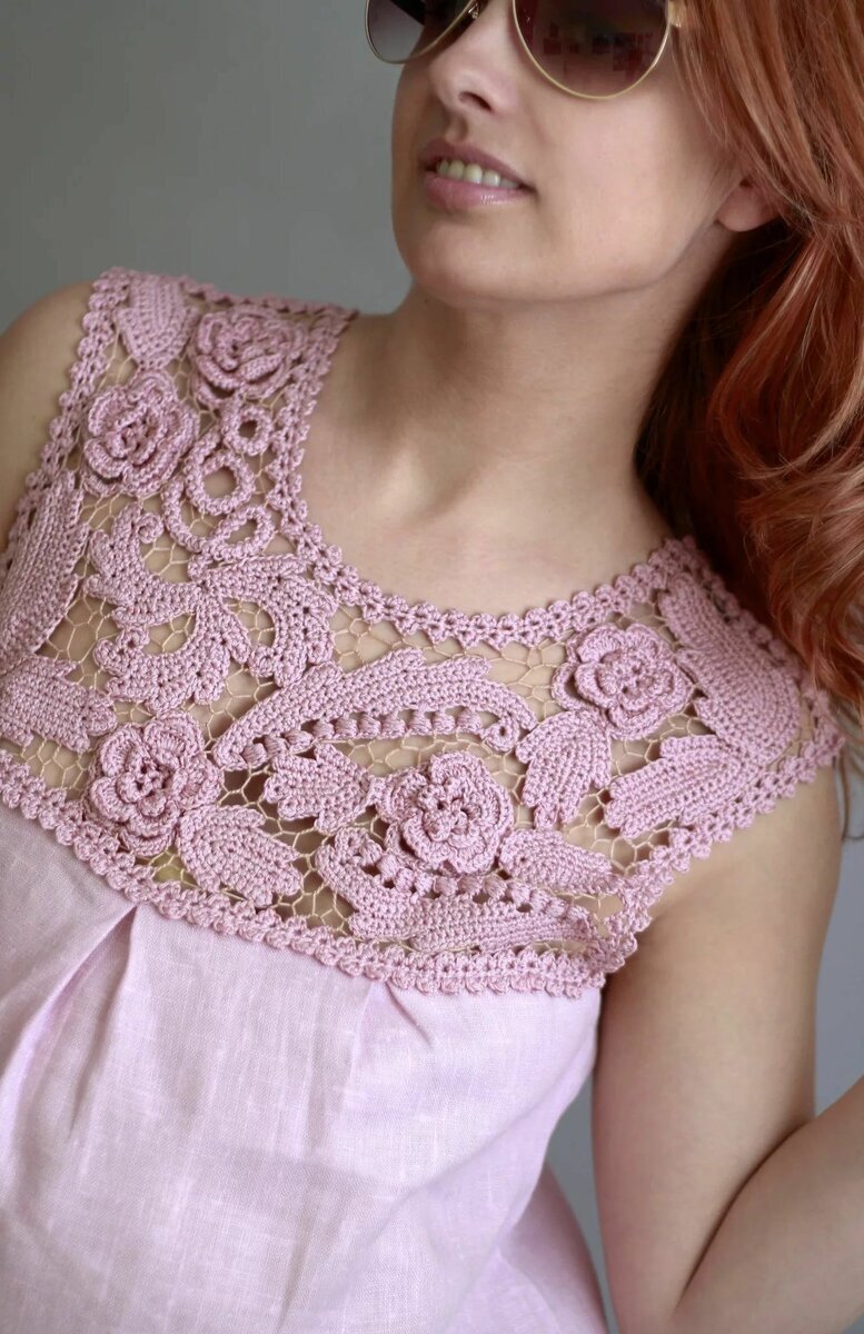 Ткань из льна, кокетка крючком.