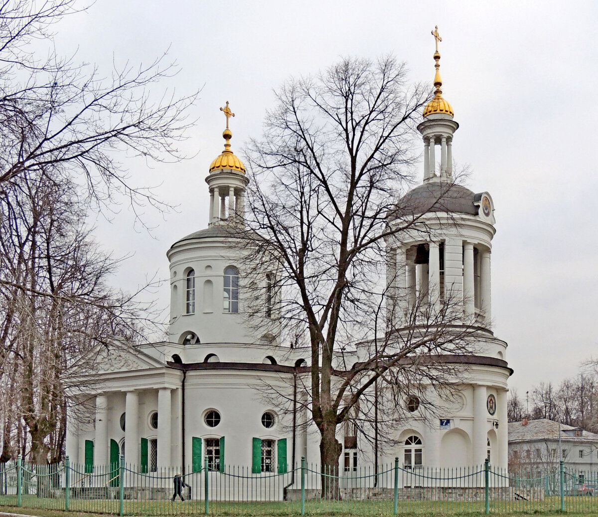 Влахернская церковь. Храм Влахернской Божией матери в Кузьминках. Храм Влахернской иконы в Кузьминках. Иконы во Влахернской церкви в Кузьминках. Усадьба Кузьминки Церковь.