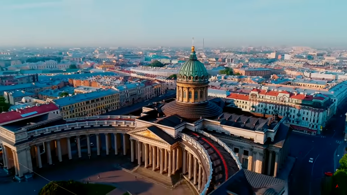 См спб. Галерея СПБ вид сверху. Неподражаемый город Санкт Петербург. Самые фантастичные постройки Петербурга. Внешний вид Санкт-Петербурга 2021 Исаакиевский соьбор.