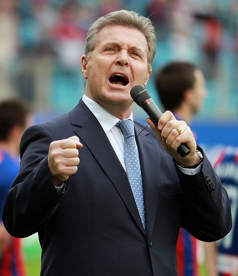 Лев Лещенко готов буквально кричать от отчаяния. Фото: TASS