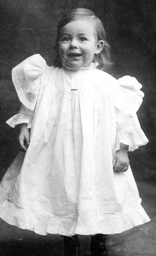 Э. Хемингуэй в детстве.