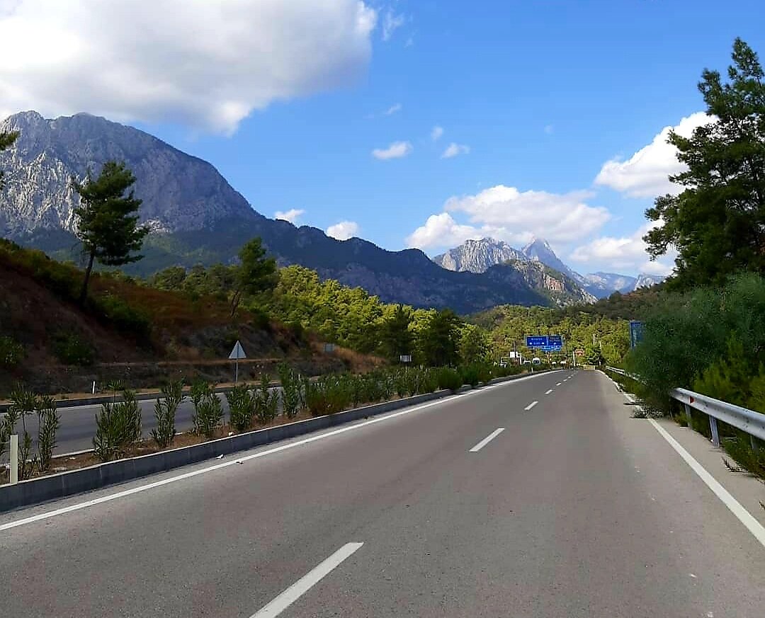 Дорога в Кемер.Сегодня мы решили поехать в Кемер!