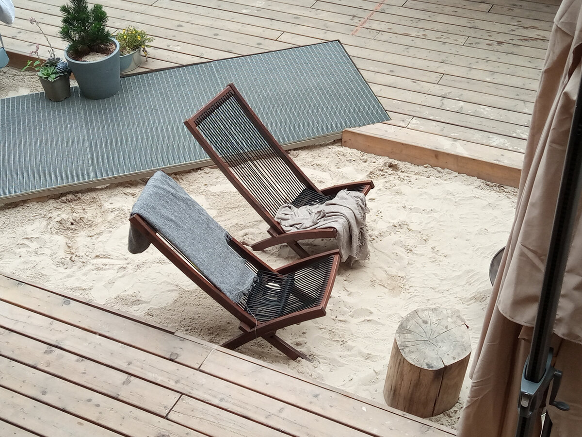 пляж во дворе на Литейном 