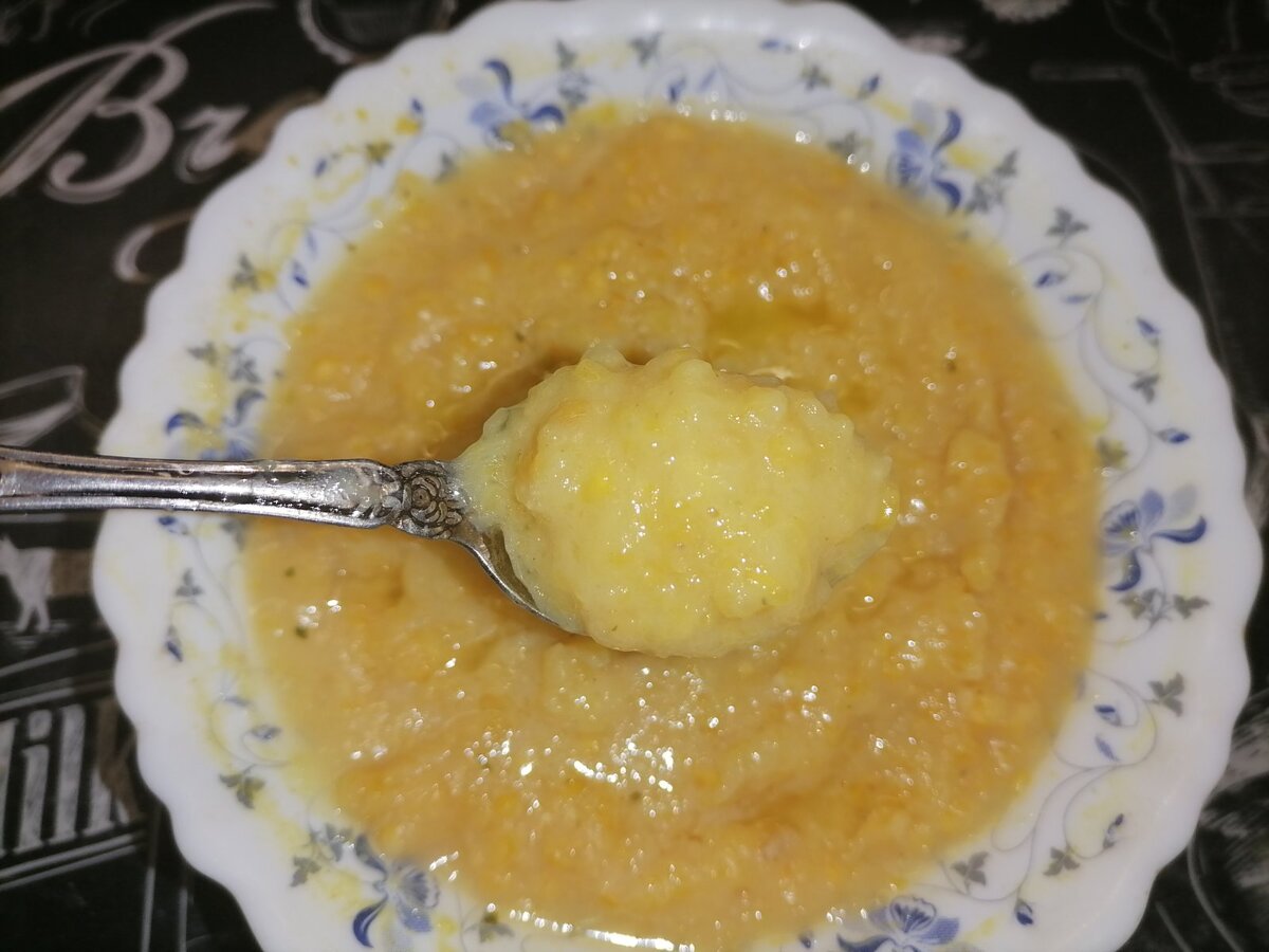 Советский гороховый суп. Технология приготовления яичной кашки. Гороховый суп ссср. Сода. Суп в кастрюле.