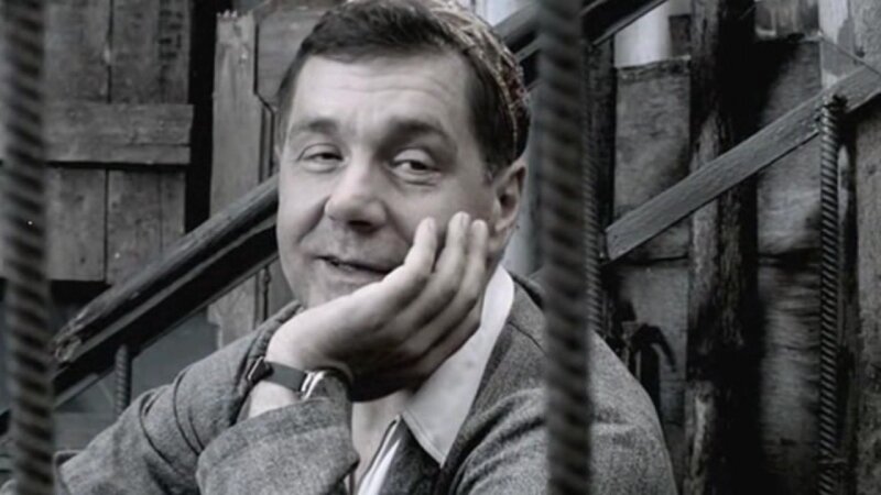 В Одессе Сергей снимался в кино неоднократно... Кадр из фильма "Ликвидация"