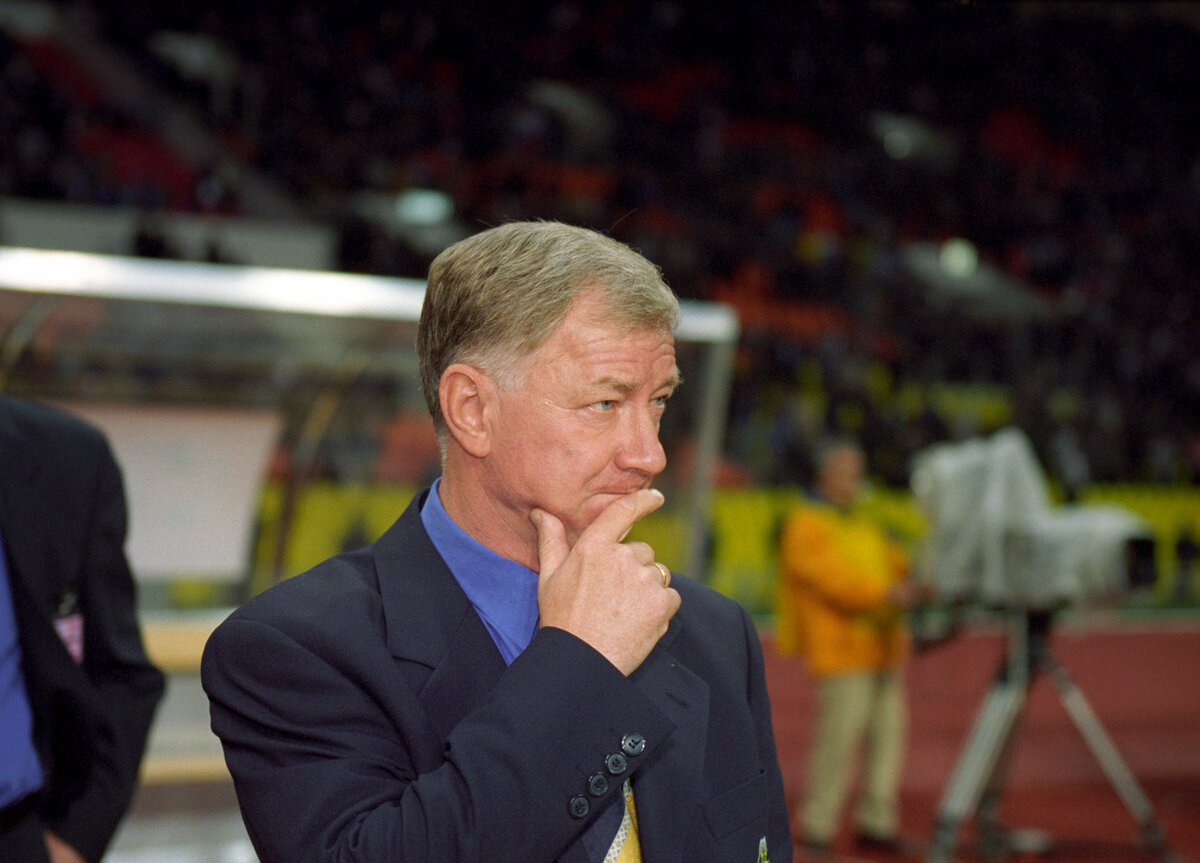 Но прославился Борис Игнатьев  не как футболист, а как тренер. 