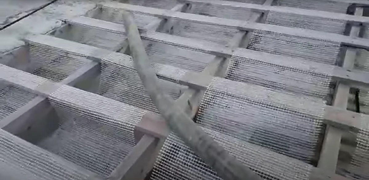 Монолитный полистиролбетон Д200 с помощью БАС250