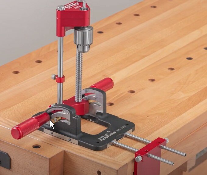 Автоматическая направляющая углового сверла