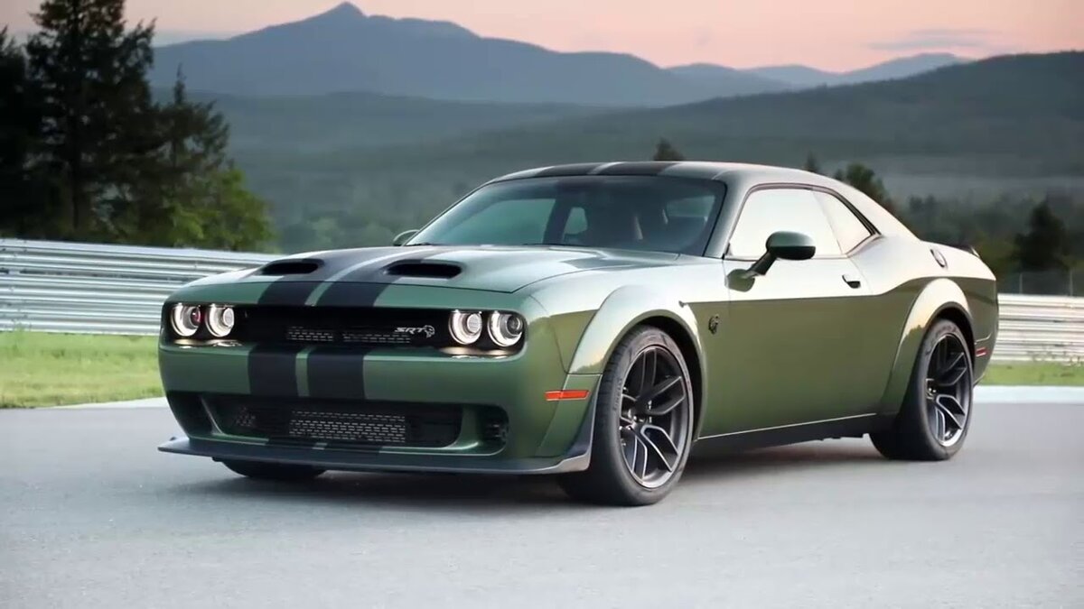 challenger srt